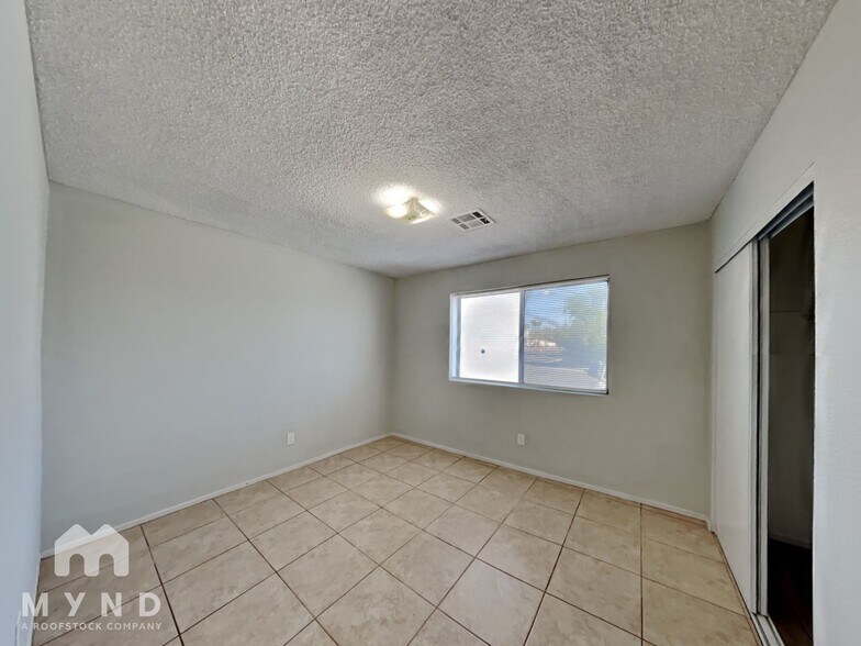 Building Photo - 4401 Halbert Ave