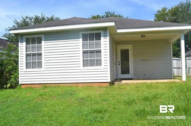 Building Photo - 706 Crystal Wells Ct N
