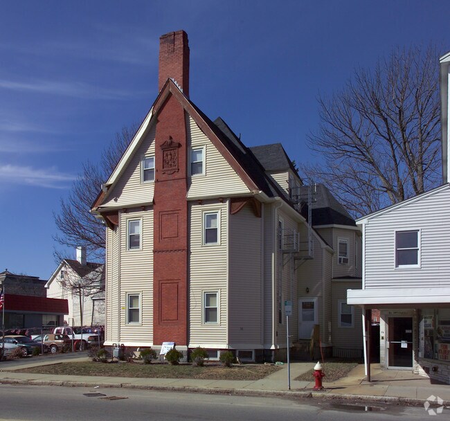 54 Broadway 54 Broadway Taunton MA 02780 Apartment Finder