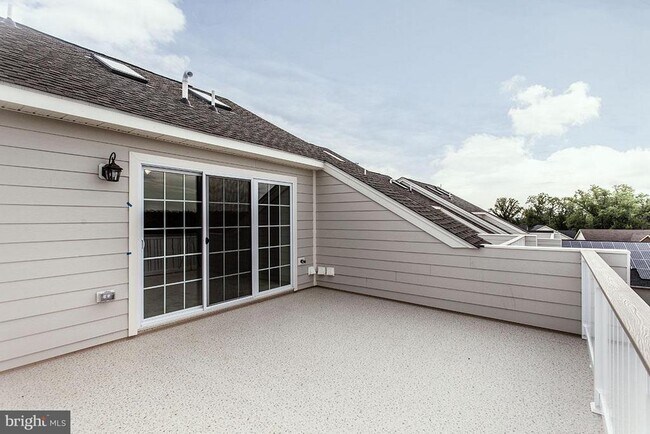 Building Photo - 7807 Crystal Brook Way