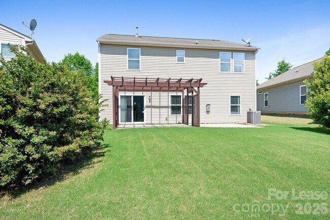 Building Photo - 2059 Blue Iris Dr