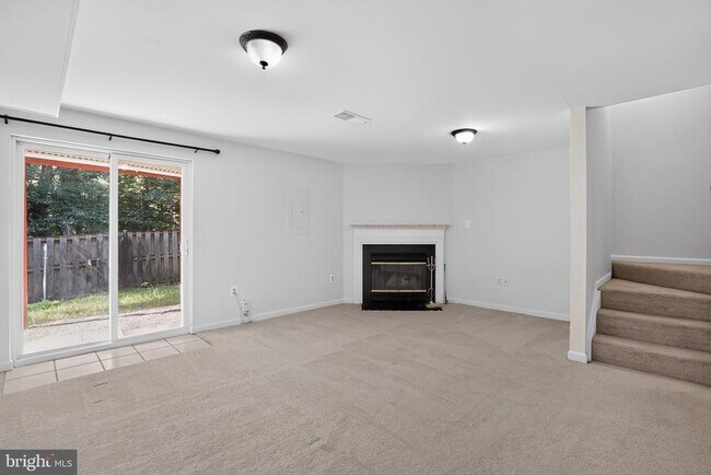 Building Photo - 5926 Gunther Ct