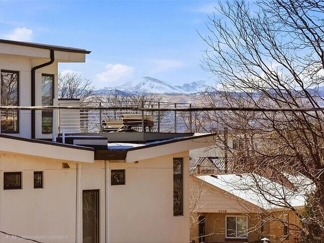 Building Photo - Available NOW! 4-Bedroom in one of Denver’s Hottest Neighborhoods!
