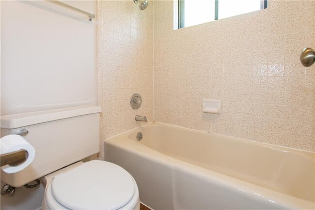 Building Photo - 5811 Cannon Mountain Dr