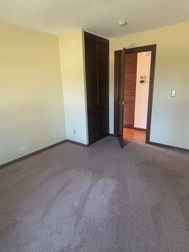 Building Photo - 7718 Butternut Ct