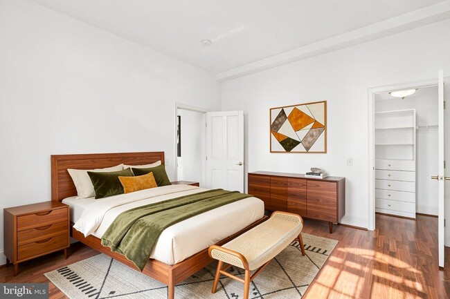 Building Photo - 1512 14 Spruce Street Unit PH-2402