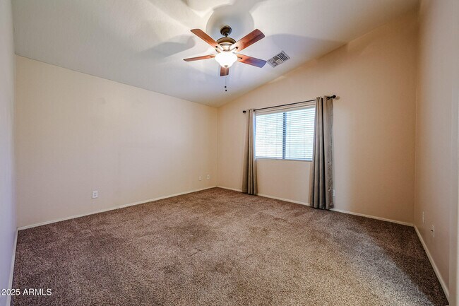 Building Photo - 11761 W Dos Rios Dr