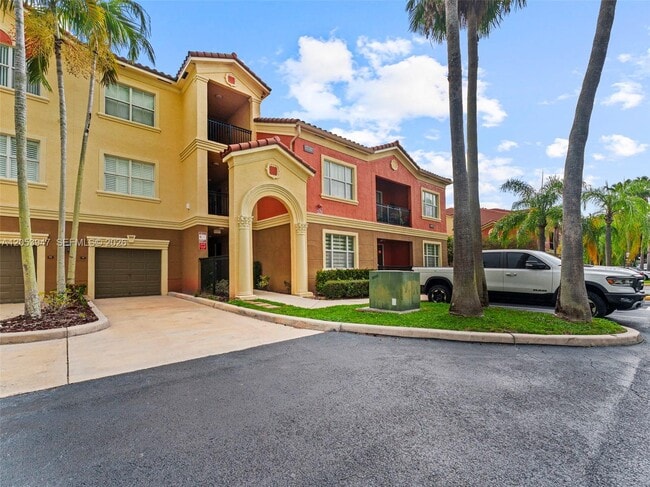 Building Photo - 4402 SW 160th Ave