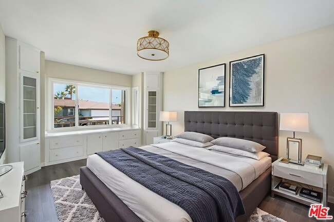 Building Photo - 4151 Don Mariano Dr