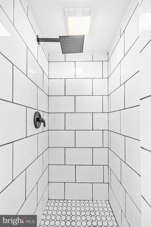 Building Photo - 2420 I St NW