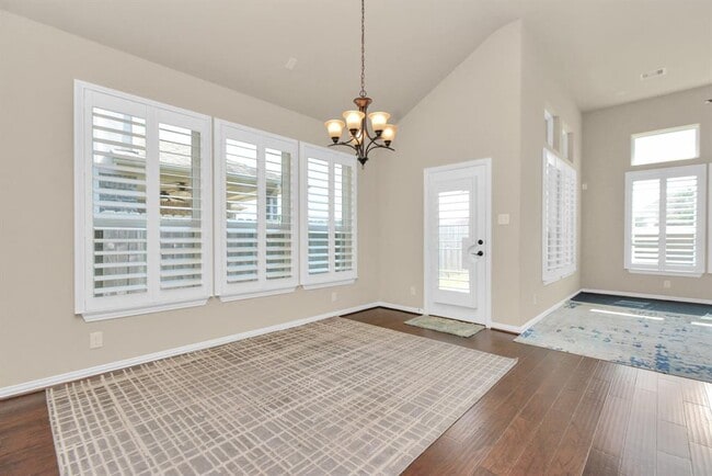 Building Photo - 2304 Tobarra Ln