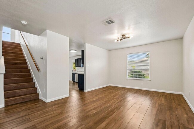 Building Photo - 231 Altamont St