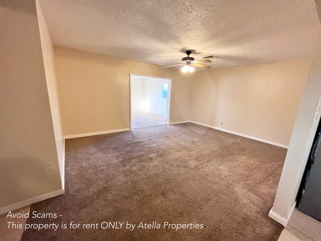 Building Photo - 248 E D St