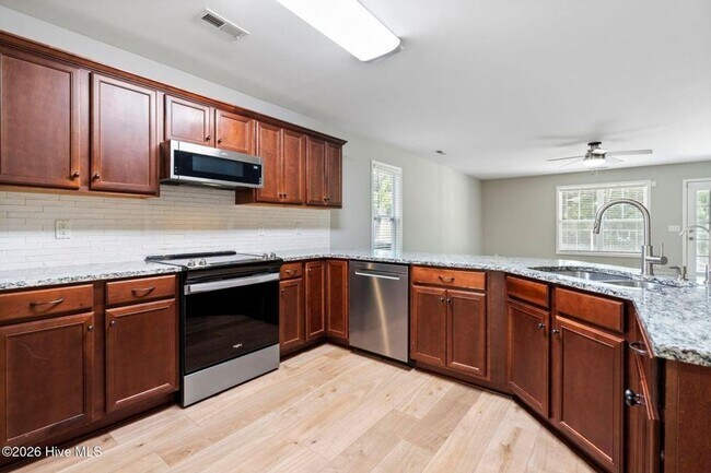 Building Photo - 3912 Willowick Park Dr