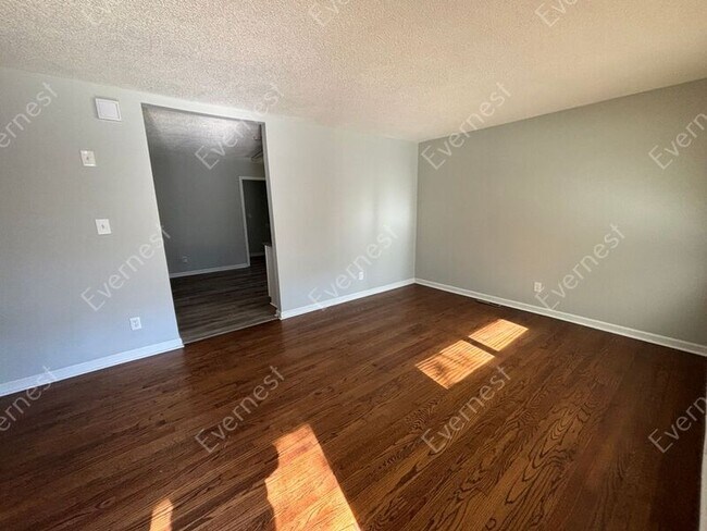 Building Photo - 9307 Feldbank Dr