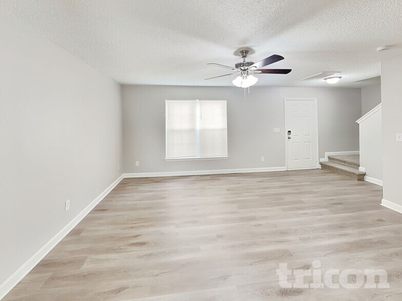 Building Photo - 1123 Alston Hill Dr