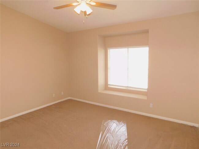 Building Photo - 4911 Black Bear Rd