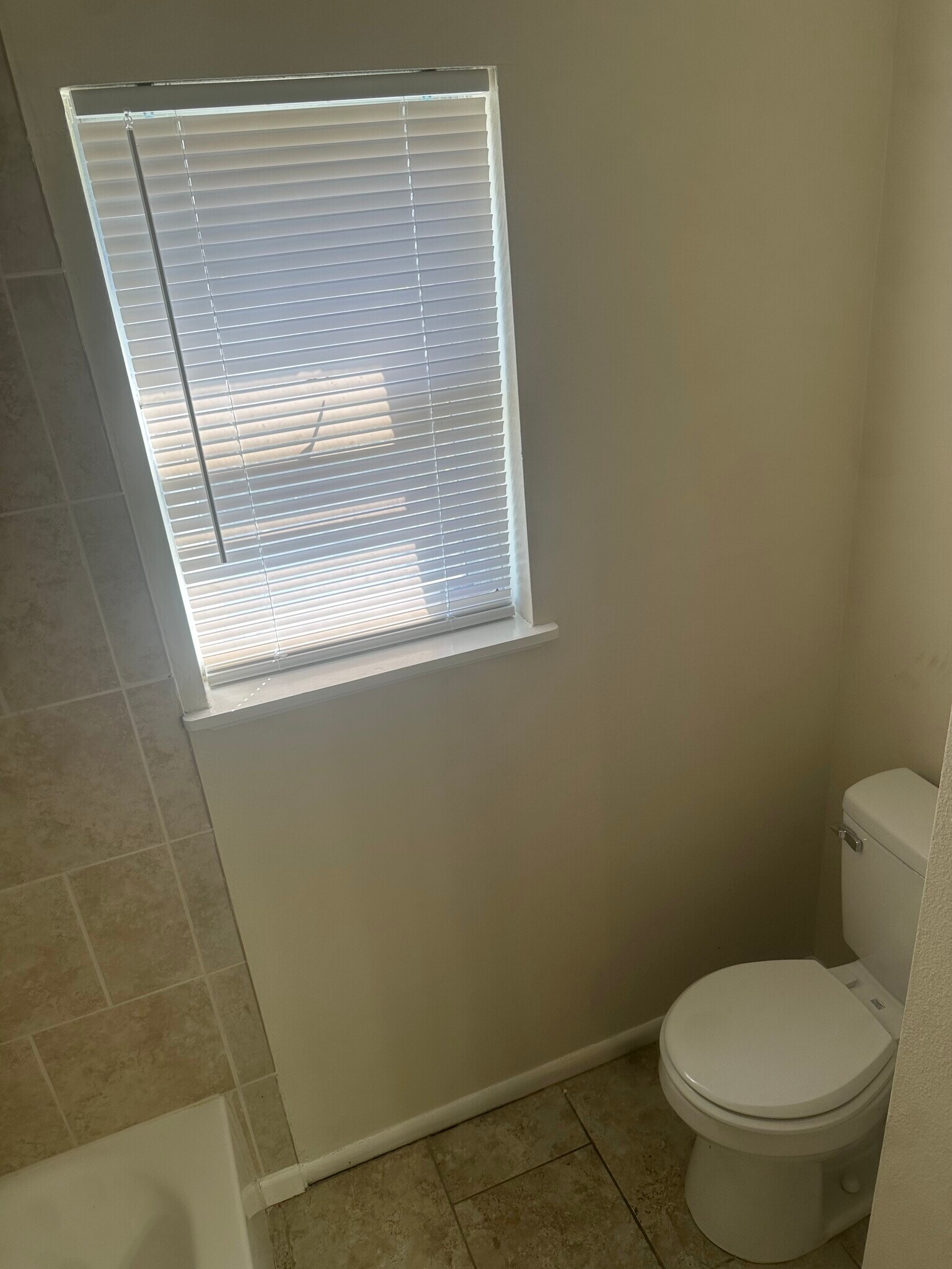 Building Photo - 2926 Briargrove Ln