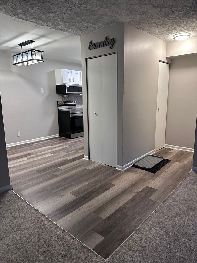 Building Photo - 2600 Light Road