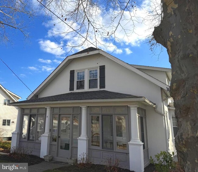 Building Photo - 9 Williams Ln