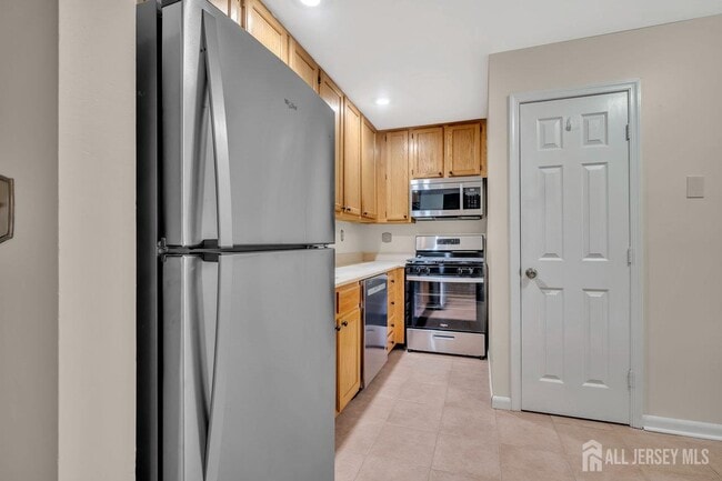 Building Photo - 4517 Birchwood Ct