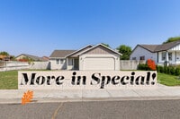 Building Photo - 5204 Desert Dove Loop