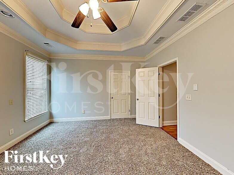 Building Photo - 318 Baymist Dr