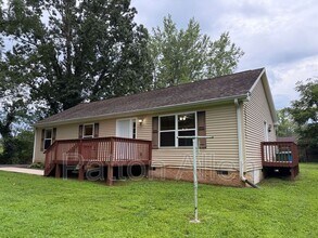 Building Photo - 115 Starnes Cove Rd