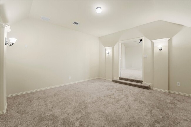 Building Photo - 12848 Walnut Ridge Dr