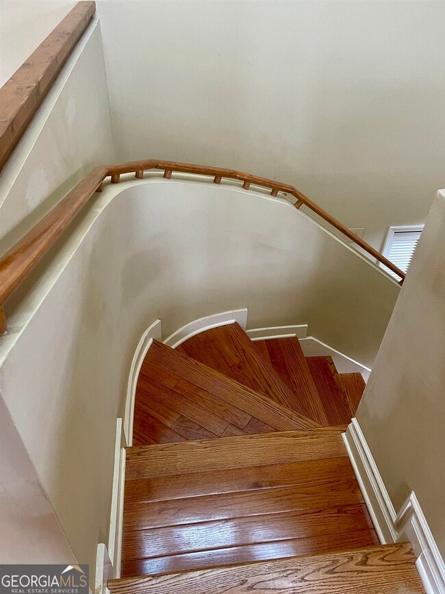 Building Photo - 242 Ebenezer Church Rd