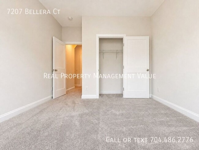 Building Photo - 7207 Bellera Ct