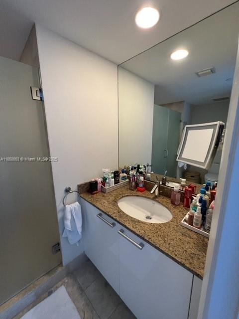 Building Photo - 17201 Collins Ave