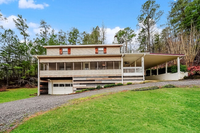 Building Photo - 356 Lakeshore Cir