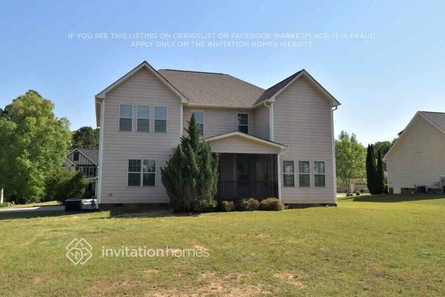 Building Photo - 15 Sun Tree Ln