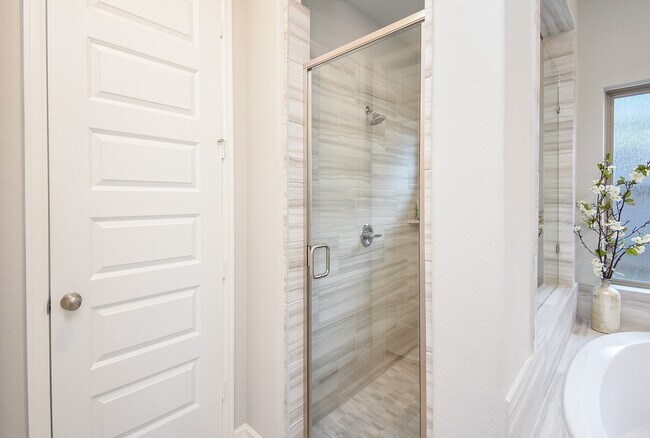 Building Photo - 31443 Splitting Willow Ln