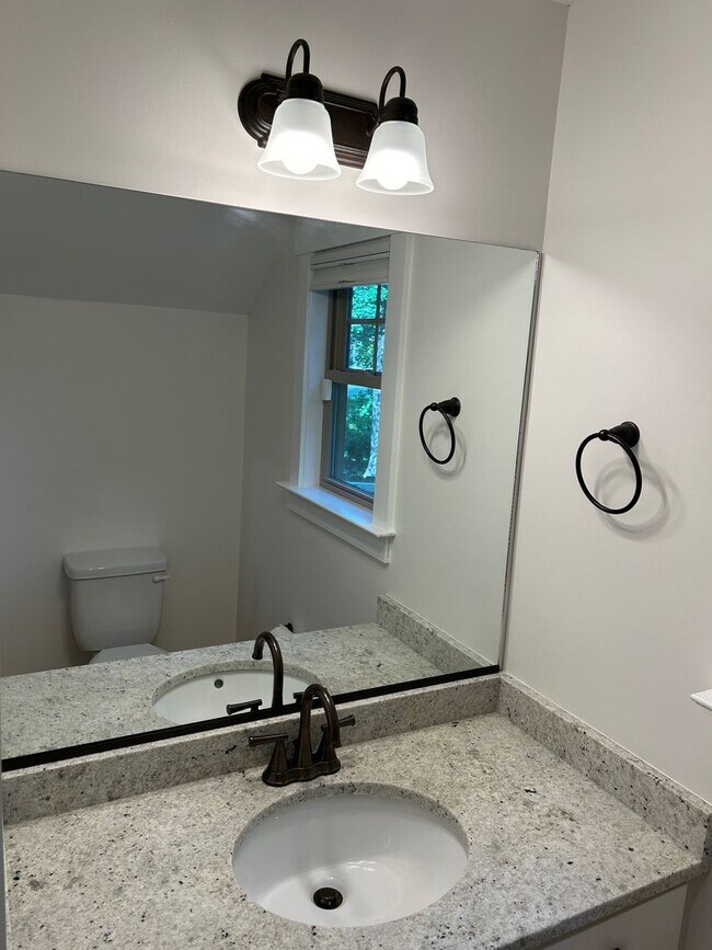 Building Photo - East AVL - 2022 Craftsman Custom Build