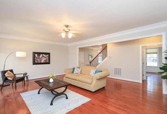 Building Photo - 8417 Henderson Rd