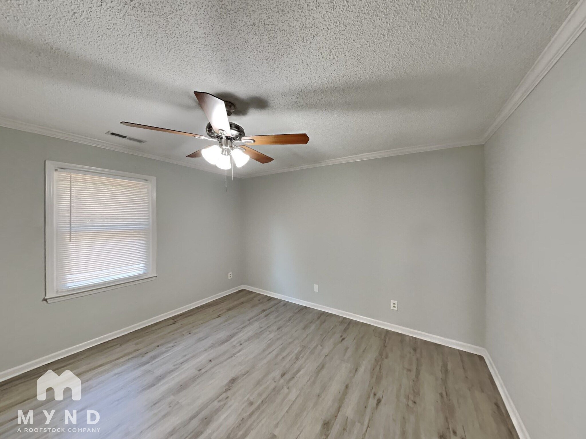 Building Photo - 17112 McKee Rd