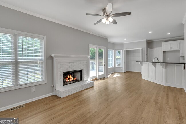 Building Photo - 3633 Elinburg Cove Trail NE