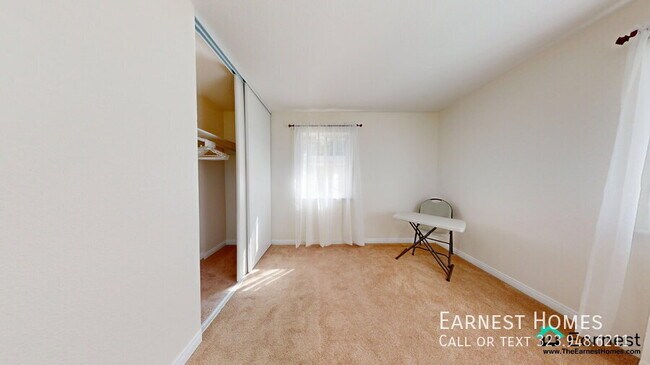 Building Photo - 7540 Quimby Ave
