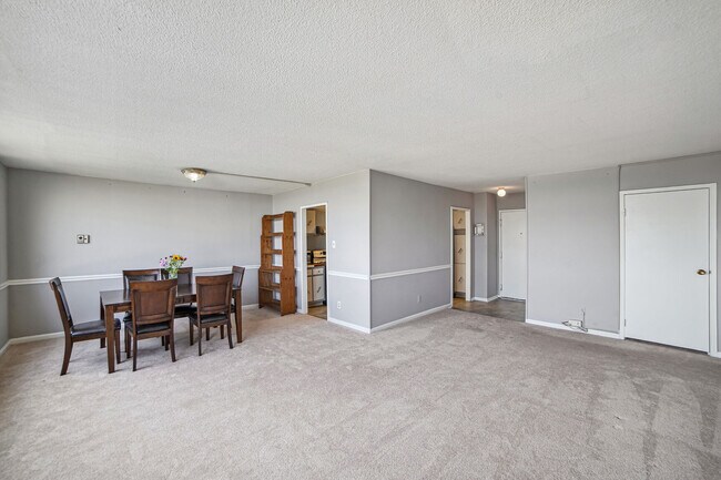 Building Photo - 11801 Rockville Pike