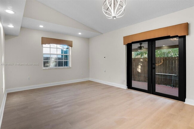 Building Photo - 9532 SW 154th Pl