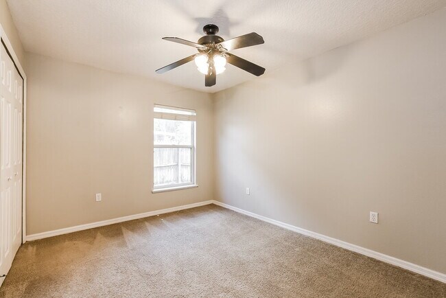 Building Photo - 1143 Biltsdale Ct