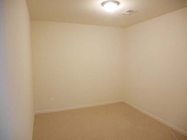 Building Photo - Two Bedroom, Two Bathroom Condo- 55 Plus Community