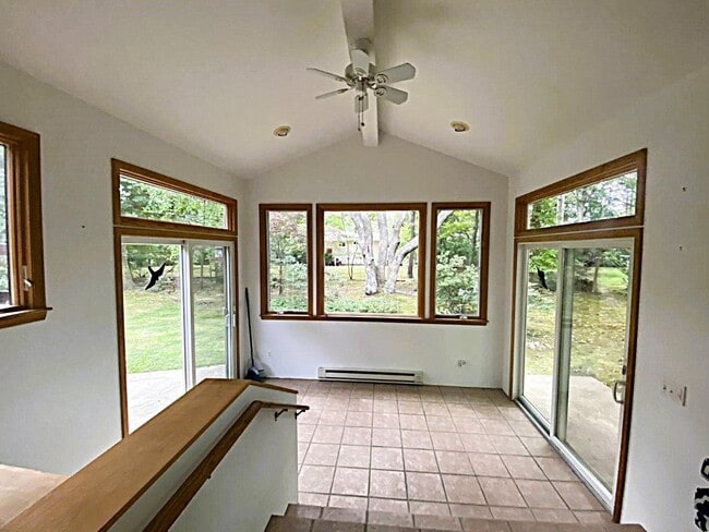 Building Photo - 32 Culross Dr