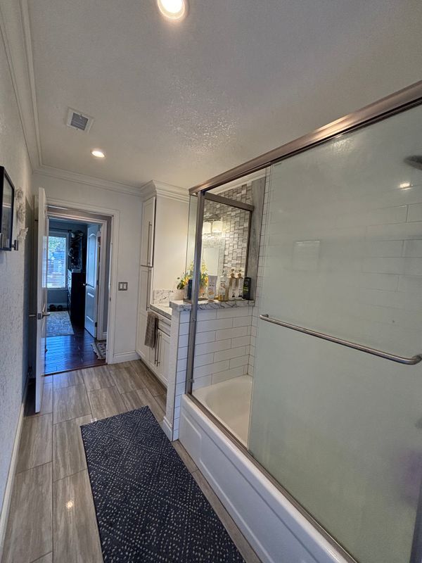 Building Photo - 17010 Via Los Caballeros