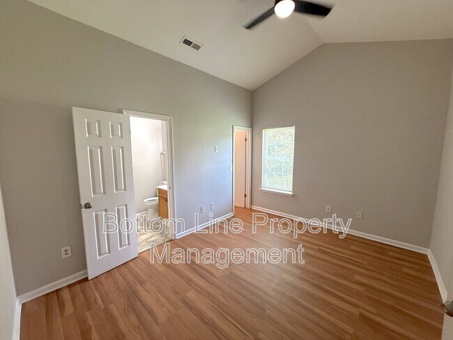 Building Photo - 5503 Windy Valley Dr