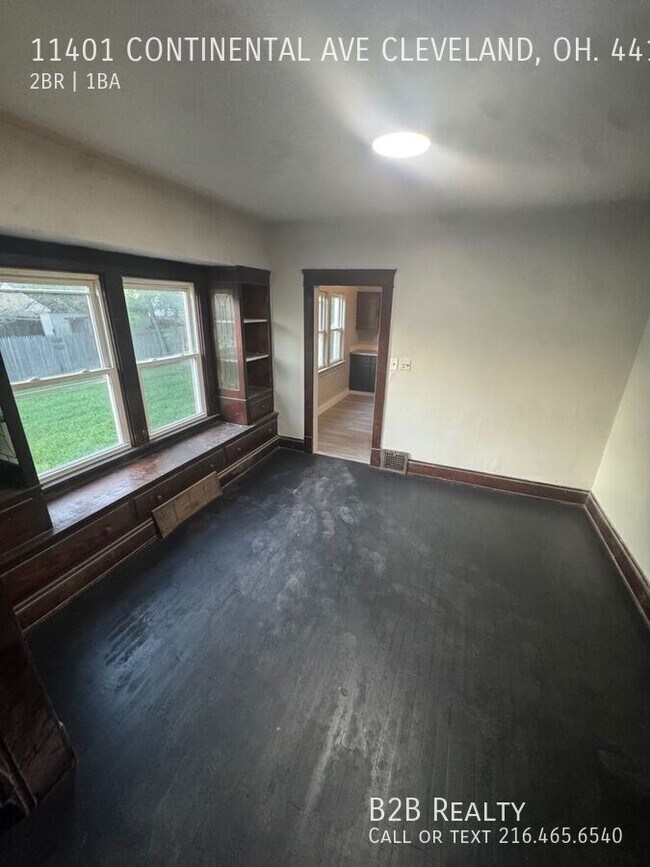 Building Photo - 11401 Continental Ave