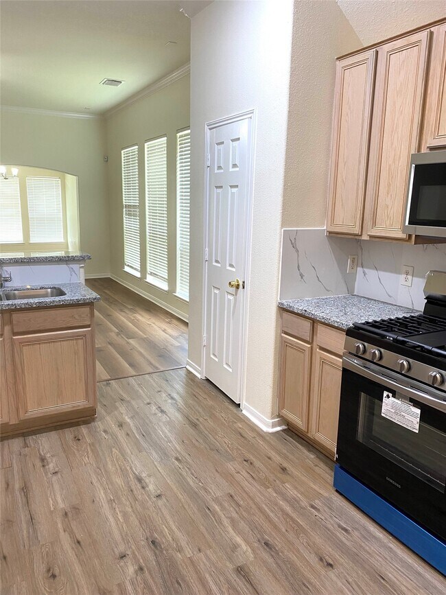 Building Photo - 17315 Quiet Grove Ln