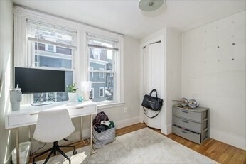 Building Photo - 84 Emerson St